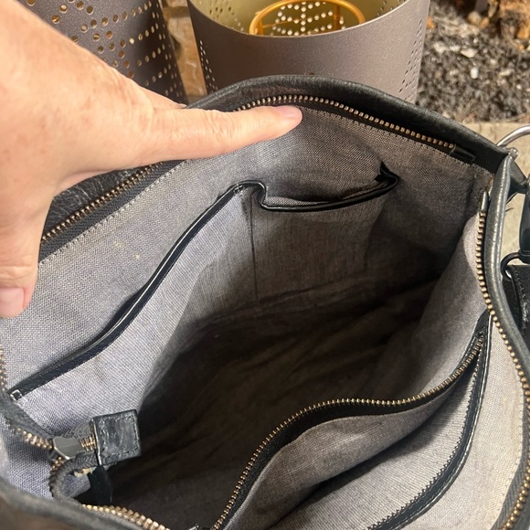 ELK Nuoli - Black Handbag/Backpack - Picture 10 of 12